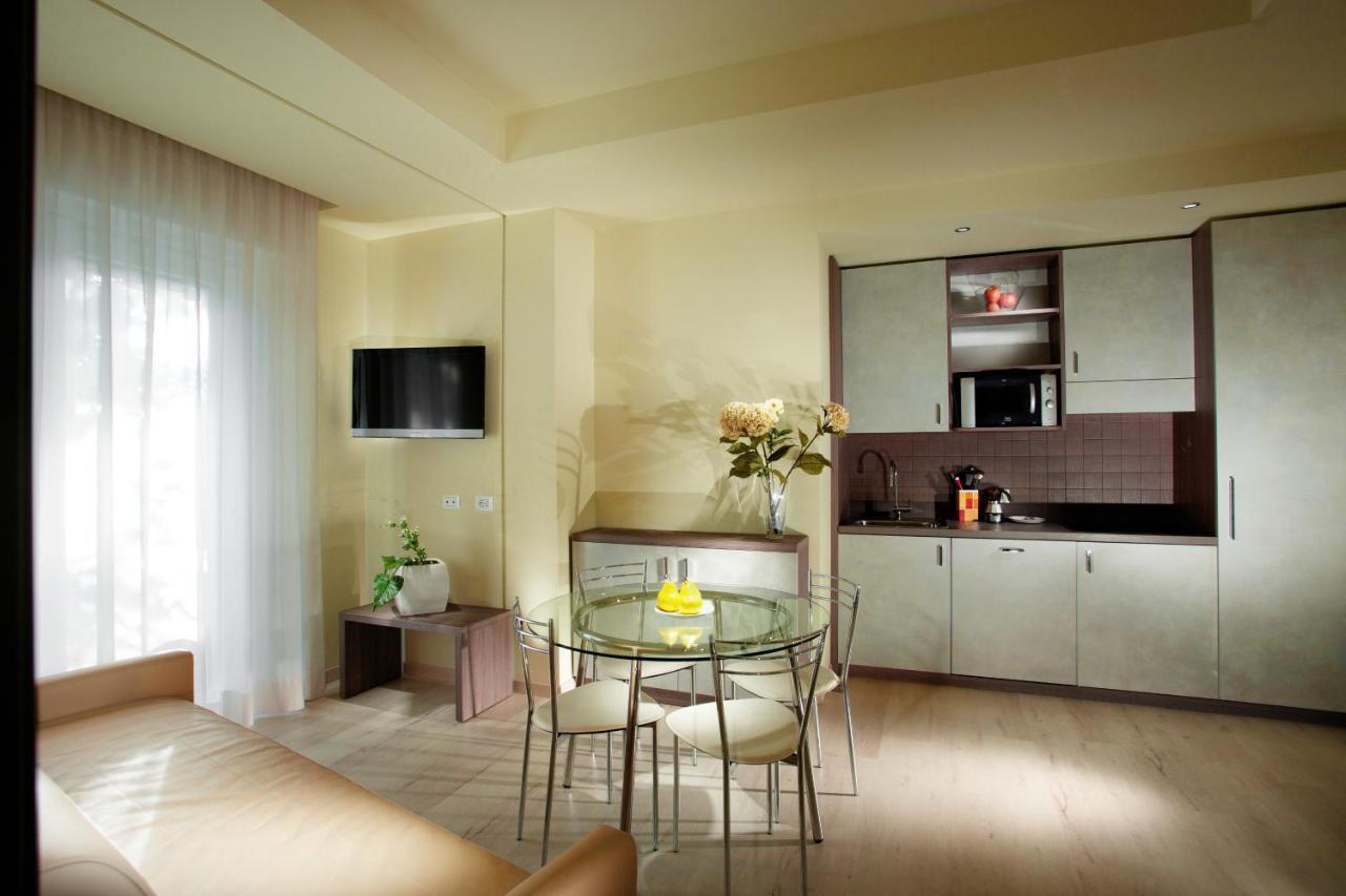 Residence Elisabetta Cesenatico Εξωτερικό φωτογραφία